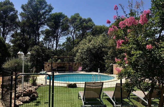 Completely renovated, air-conditioned sheepfold in the middle of the pines