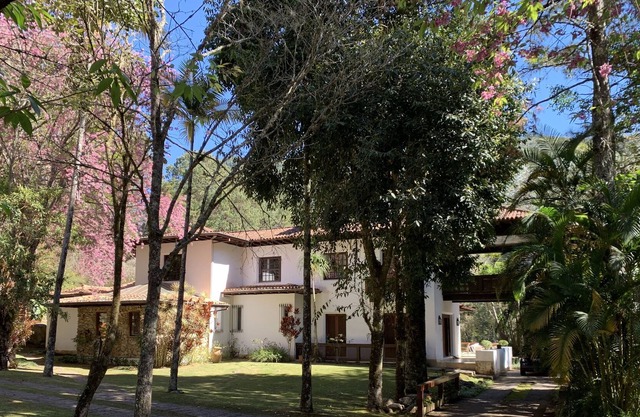 Cond. Denasa / Max Limit 16 Adults & Children / Services & Internet Included