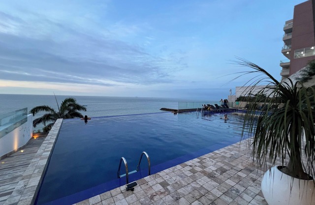 Condo in Manta Ocean view condo in Manta 3 beds.