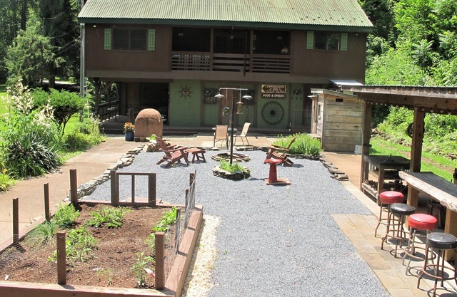 Conewago Glamp and Paddle 1 and 2 day canoe and kayak over night paddle trips.