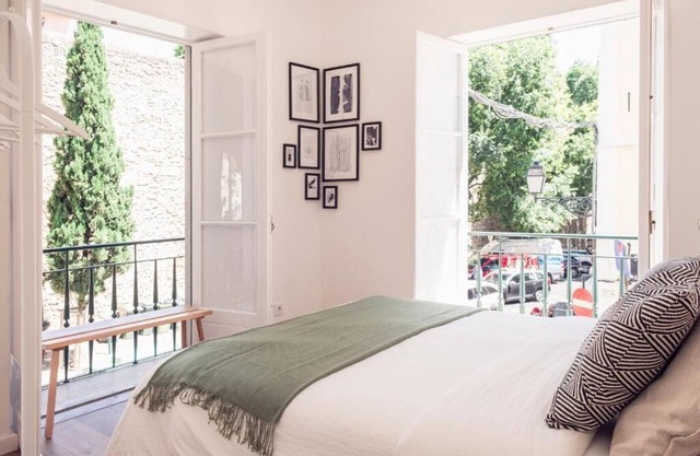 Conqvistador Apartment with balcony 1