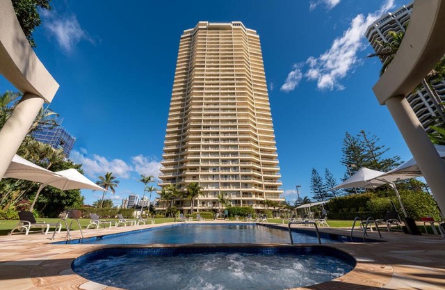 Contessa Holiday Apartments