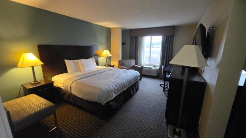 Copley Inn Suites Akron 