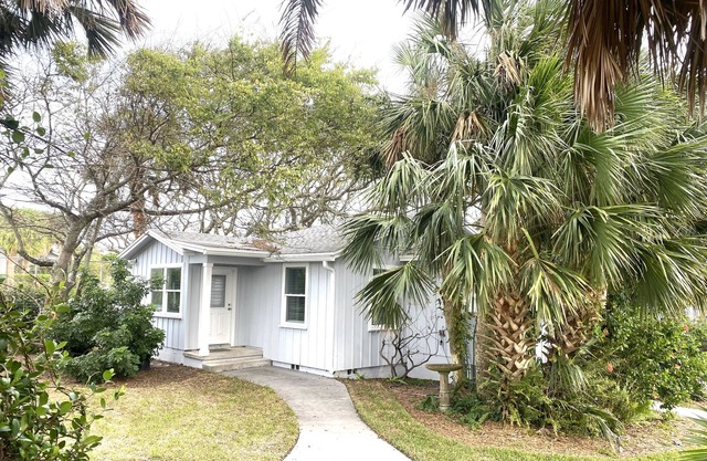 Coquina Cottage on Vilano Beach