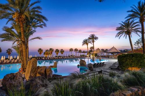 Coral Beach Hotel & Resort Cyprus