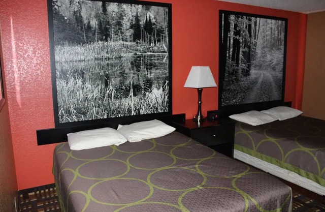 Coratel Inn & Suites Stillwater - 2 Queen Bed Non-Smoking