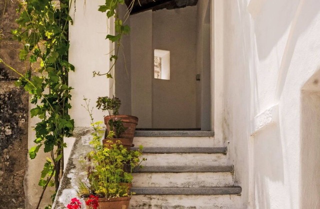 Cosy apartment for 2 people with WIFI, balcony and pets allowed