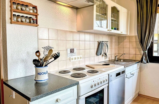 Cosy apartment in villa for 8 people with WIFI, TV and terrace