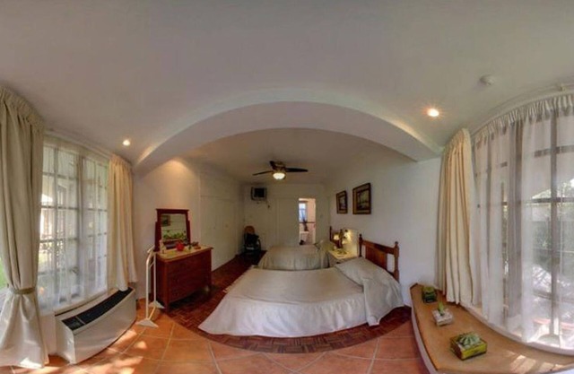 Cosy Den B&B Luxury Guest House Style