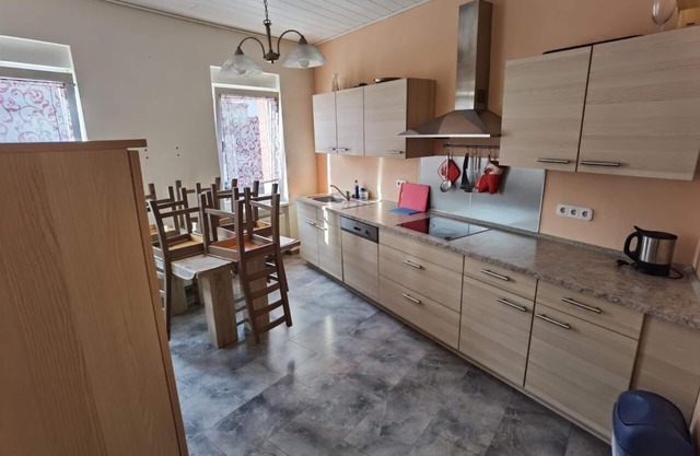 Cosy holiday flat in Herrensohr with garden, barbecue and terrace