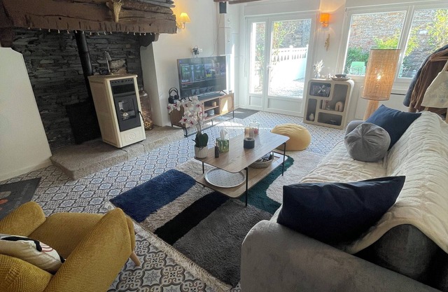 Cosy renovated country house near Redon and the towpaths of the Vilaine river