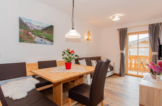Cosy vacation home with lift, near ski lift