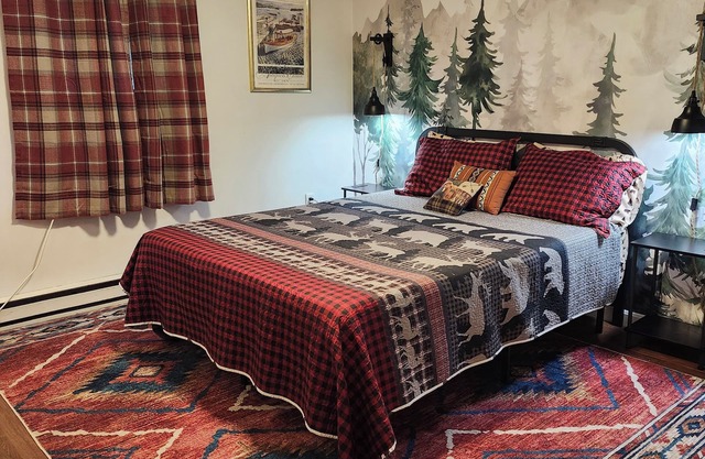 Cottage, close to Lake, Ski, Hike, Concerts