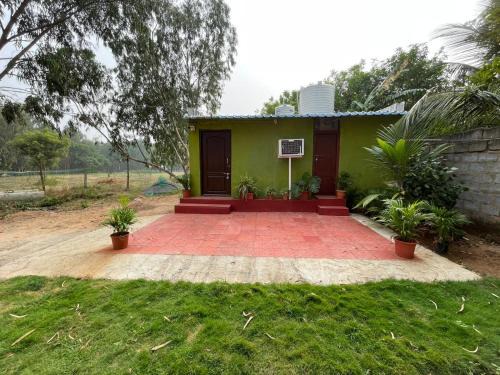Cottage close to Sea beach