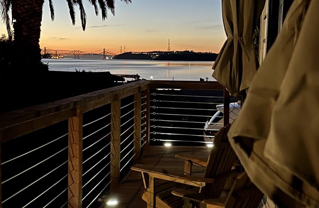 Cottage Downtown Benicia