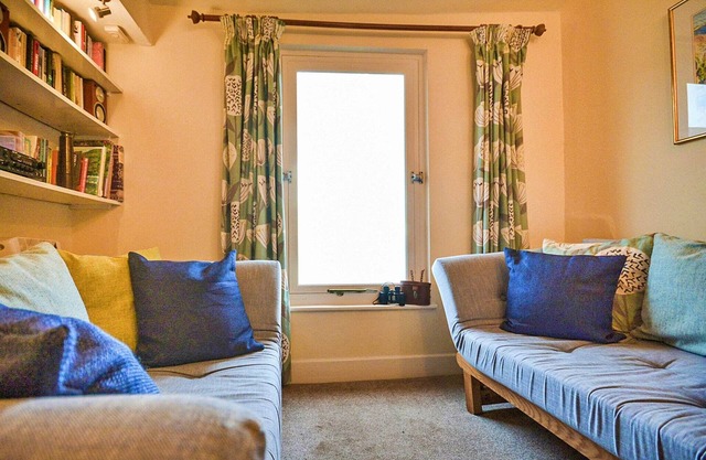 Cottage in Kingsand with Stunning Sea Views