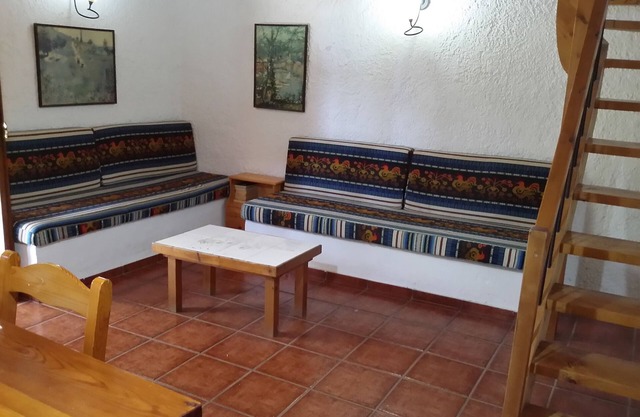 Cottage 'Olive Tree 5' with Sea View, Private Terrace and Wi-Fi