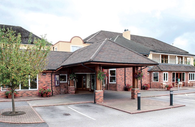 Cottons Hotel & Spa