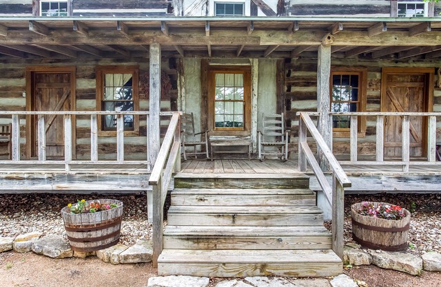 Country Delight | Close to Town | Pets up to 30 Lbs w/fee