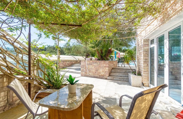 Country House 'Paco's Resort Luxury Villa 32' with Sea View, Wi-Fi and Air Conditioning