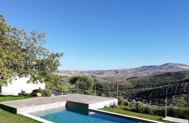 COUNTRY HOUSE WITH SWIMMING POOL, NATURAL PARADISE, TRANQUILITY AND EXCELLENT VIEWS