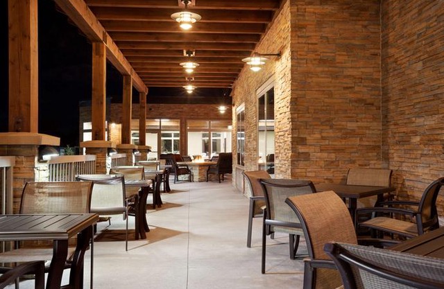 Country Inn & Suites by Radisson Roseville MN