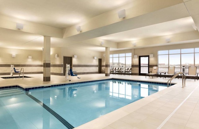 Courtyard by Marriott St Paul Woodbury