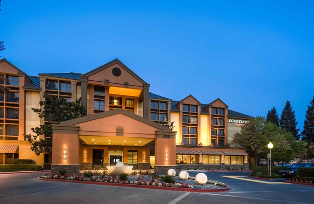 Courtyard by Marriott Santa Rosa
