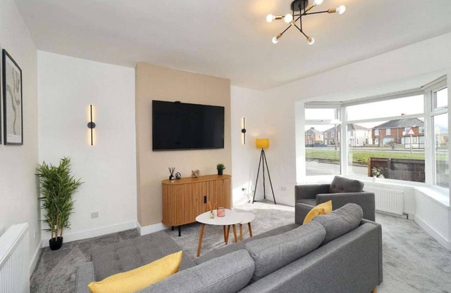 Cowpen Lodge Stylish home in Billingham