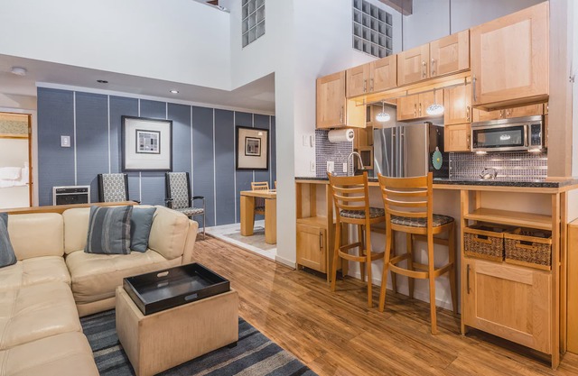 Cozy 1Bed+Loft Condo in the Heart of Mammoth Town