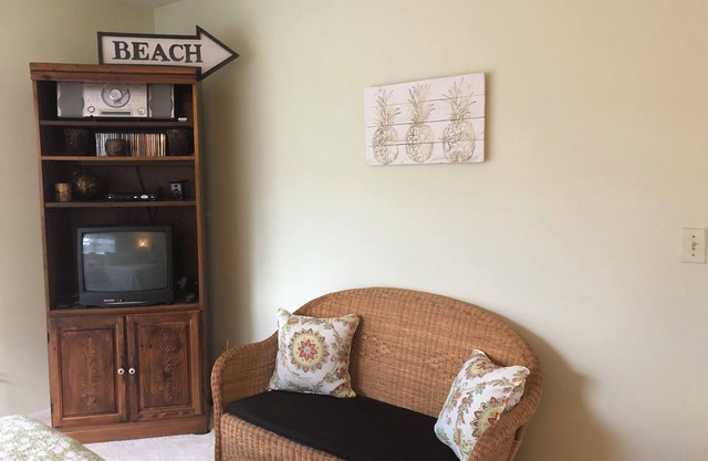 Cozy 2-bedroom condo in enchanting Vero Beach