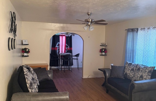 Cozy 3-Bedroom, 2-Bath Home in Augusta, GA – WiFi, A/C & 65” TVs in Every Room!