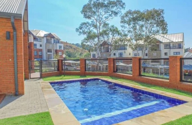 Cozy apartment: TV/Wi-Fi/Netflix