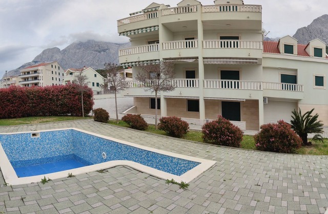 Cozy apartment few meters from the beach!