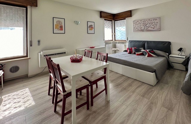 Cozy apartment for families or single travelers