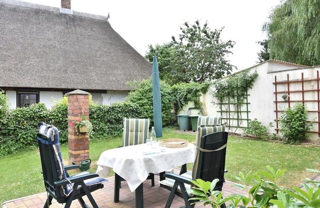 Cozy Apartment in Alt Bukow Germany with Garden