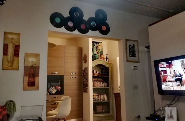 Cozy apartment on the ground floor of a country cottage.