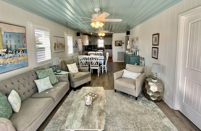 Cozy Beach Cottage with Beach & Canal Views, Steps from the Ocean ·