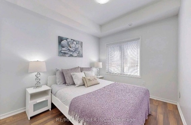 Cozy Family Townhouse 2 Bedroom exclusive neighbourdhood close York university