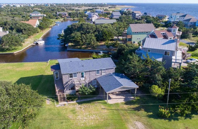 Cozy Fishing Cottage w/water access, minutes from Hatteras National Seashore