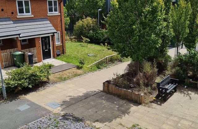 Cozy Holiday Home for Your Family. Only 5 Miles From the Station