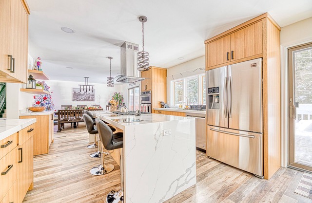 cozy house , walking to town