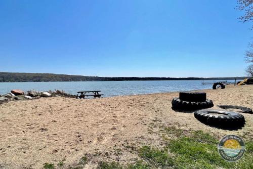 Cozy Maple House Family Lake Como Retreat