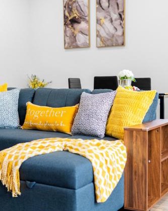 Cozy Modern 3BR Houston Townhome