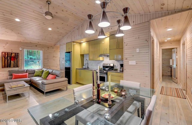 Cozy Modern Cabin- Near Lake Wallenpaupack