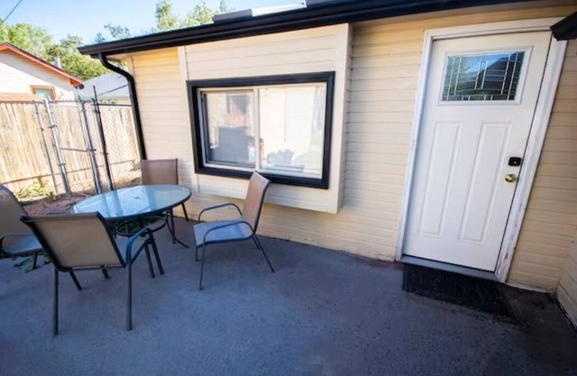 Cozy modern farmhouse in the heart of Cheyenne