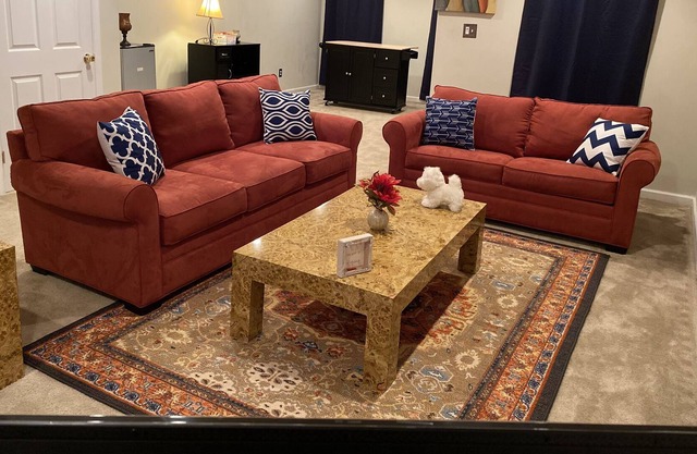 Cozy niche’s Family Spot