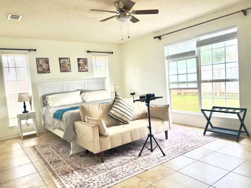 Cozy Private Room in Milton near Beaches