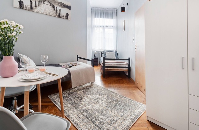 Cozy room in a historic building near the city centre