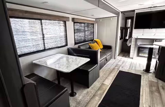 Cozy RV in Temple with WiFi, AC